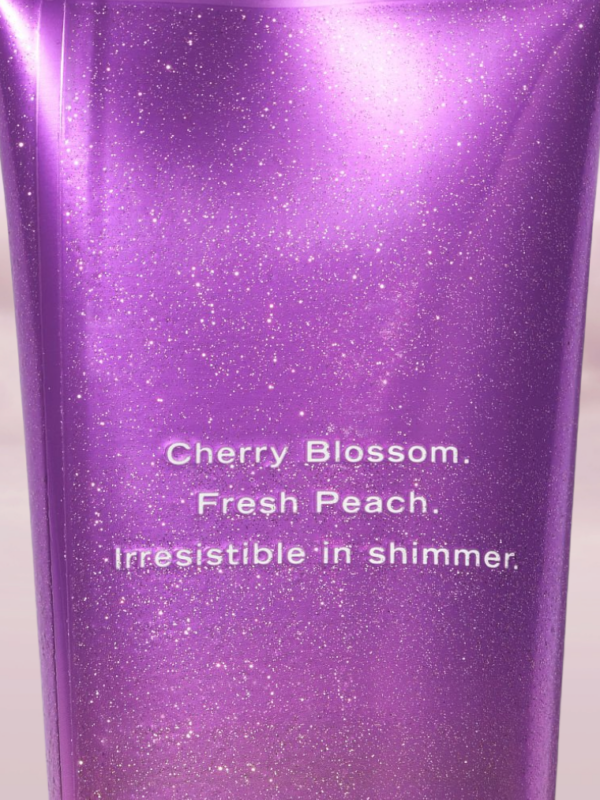 Love Spell Shimmer kehakreem