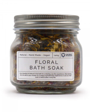 Vannisool-lilledega-Floral-Bath-Soak